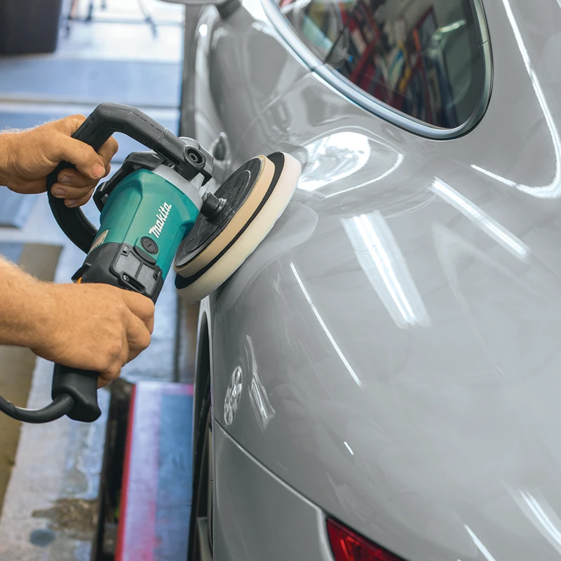 Makita 9237CX3 Polisher 6 Makita 9237CX3 Polisher - Image 4