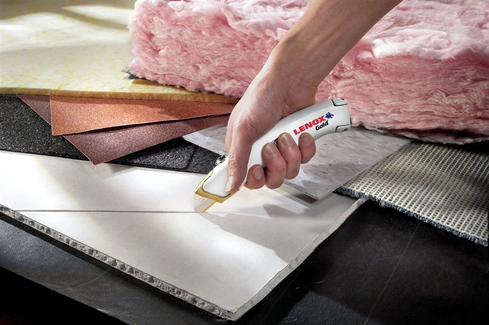 Lenox 20353-SSRK1 Gold Quick Change Retractable Utility Knife 4 Lenox 20353-SSRK1 Gold Quick Change Retractable Utility Knife - Image 2