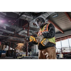 DeWalt DCB609 20V/60V Max FlexVolt Battery -Tool Sale Store image 82790b9c 309a 462d 8f1c d6bc8bad077a