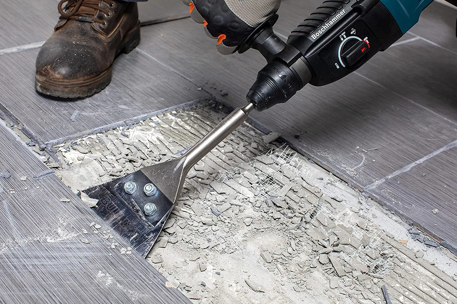 Bosch HS1418 SDS-Plus Bulldog Floor Scraper Hammer Steel 6 Bosch HS1418 SDS-Plus Bulldog Floor Scraper Hammer Steel - Image 4