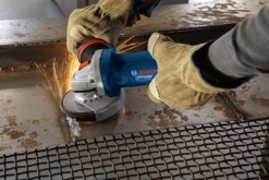 Bosch GWS10-45DE 4-1/2" Angle Grinder 9 Bosch GWS10-45DE 4-1/2" Angle Grinder -Tool Sale Store image f126c3b4 0573 43c7 a6df c64795e1911a