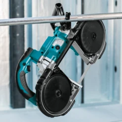 Makita XBP02Z LXT 18 Volt Portable Band Saw (Tool Only) -Tool Sale Store image f7c35c22 79c6 4bf2 b376 5e2f3c03659a